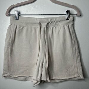 AMO Sweat shorts in Eggshell Size XS Cream Terry Cloth Organic Cotton Athleisure